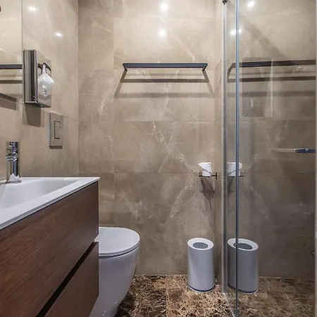 Apartment Lb Vacation I - Forville, Palais, Croisette, Plages Cannes
